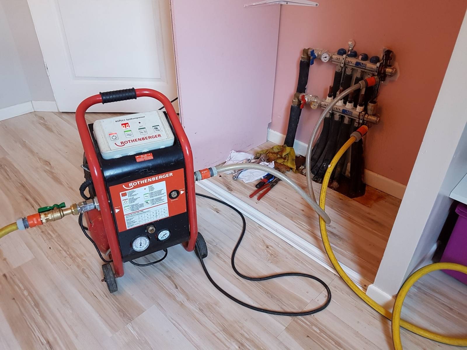 Üsküdar Ferah Beko Hermetik Şofben Kombi Bakımı